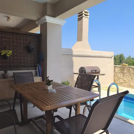 Relax Apartment Maleme