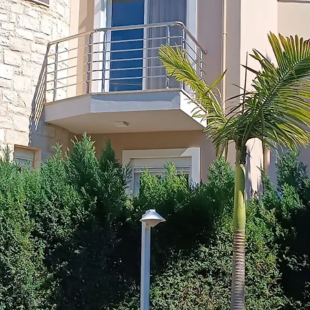 Relax House Apartment Maleme (Crete)
